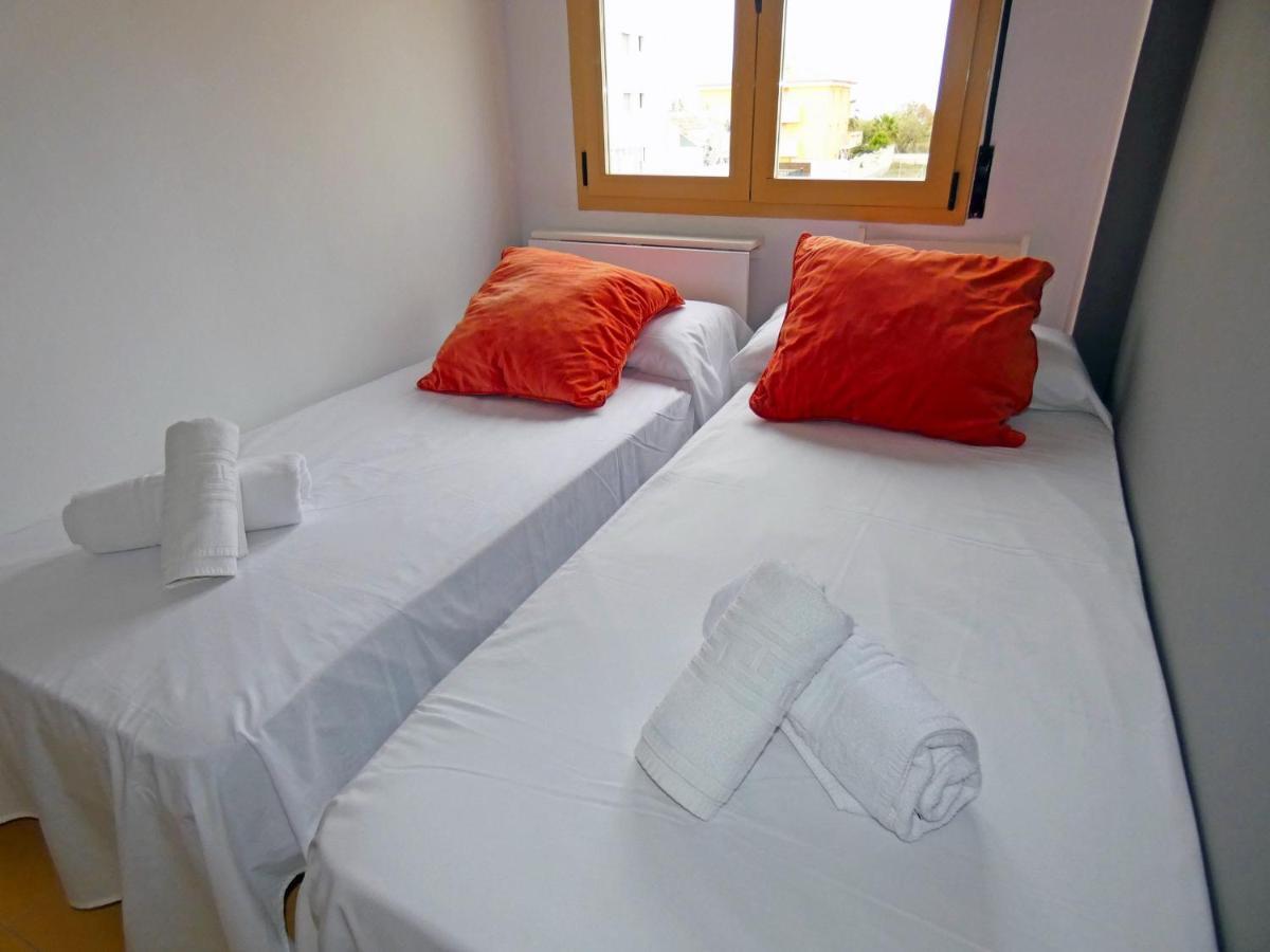 Anacasa Avinyo Sector 5 Ap121 Apartman Oliva Kültér fotó
