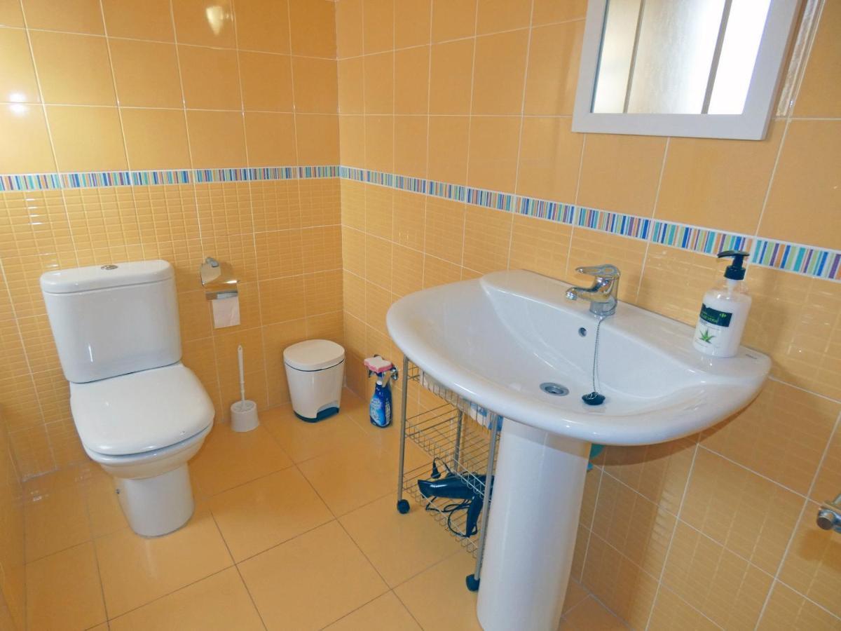 Anacasa Avinyo Sector 5 Ap121 Apartman Oliva Kültér fotó