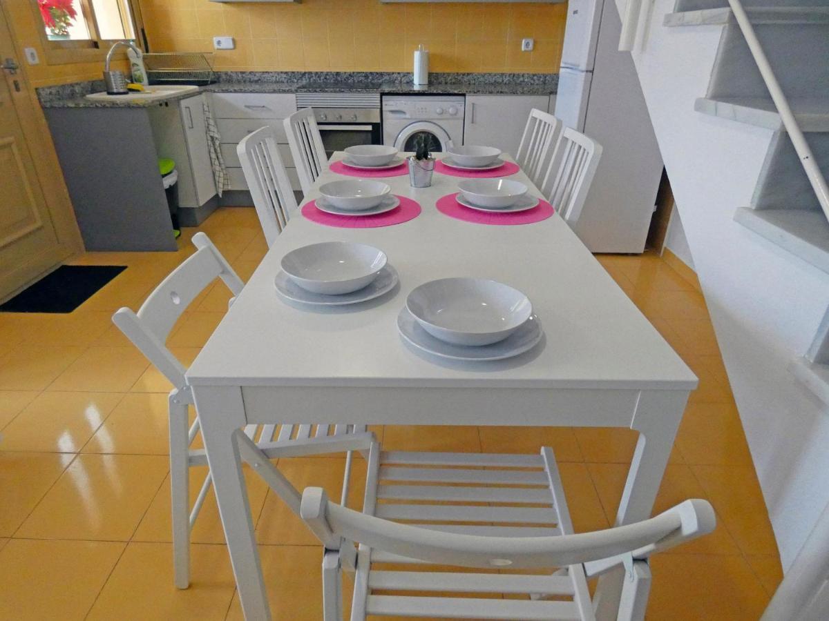 Anacasa Avinyo Sector 5 Ap121 Apartman Oliva Kültér fotó