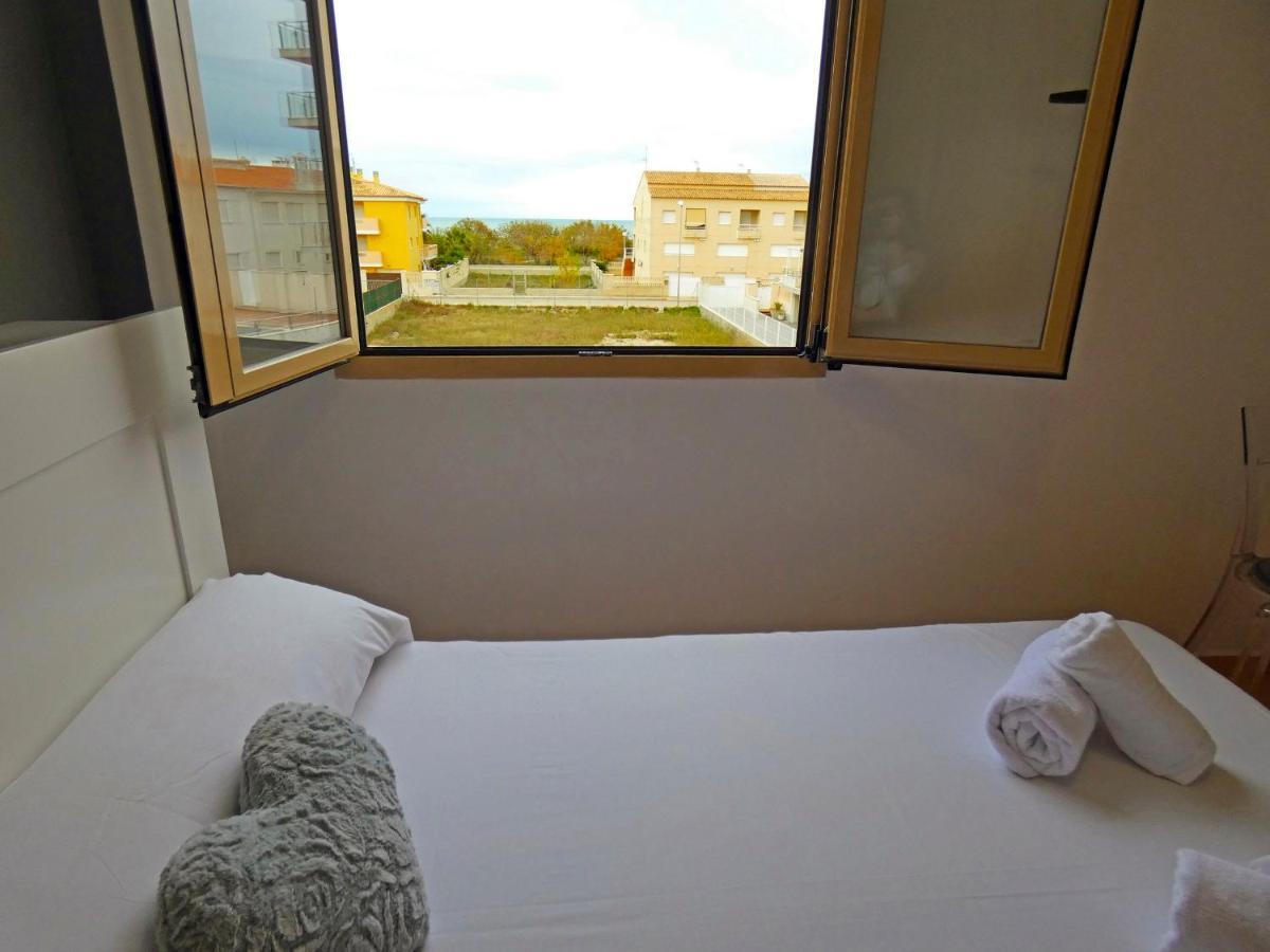 Anacasa Avinyo Sector 5 Ap121 Apartman Oliva Kültér fotó