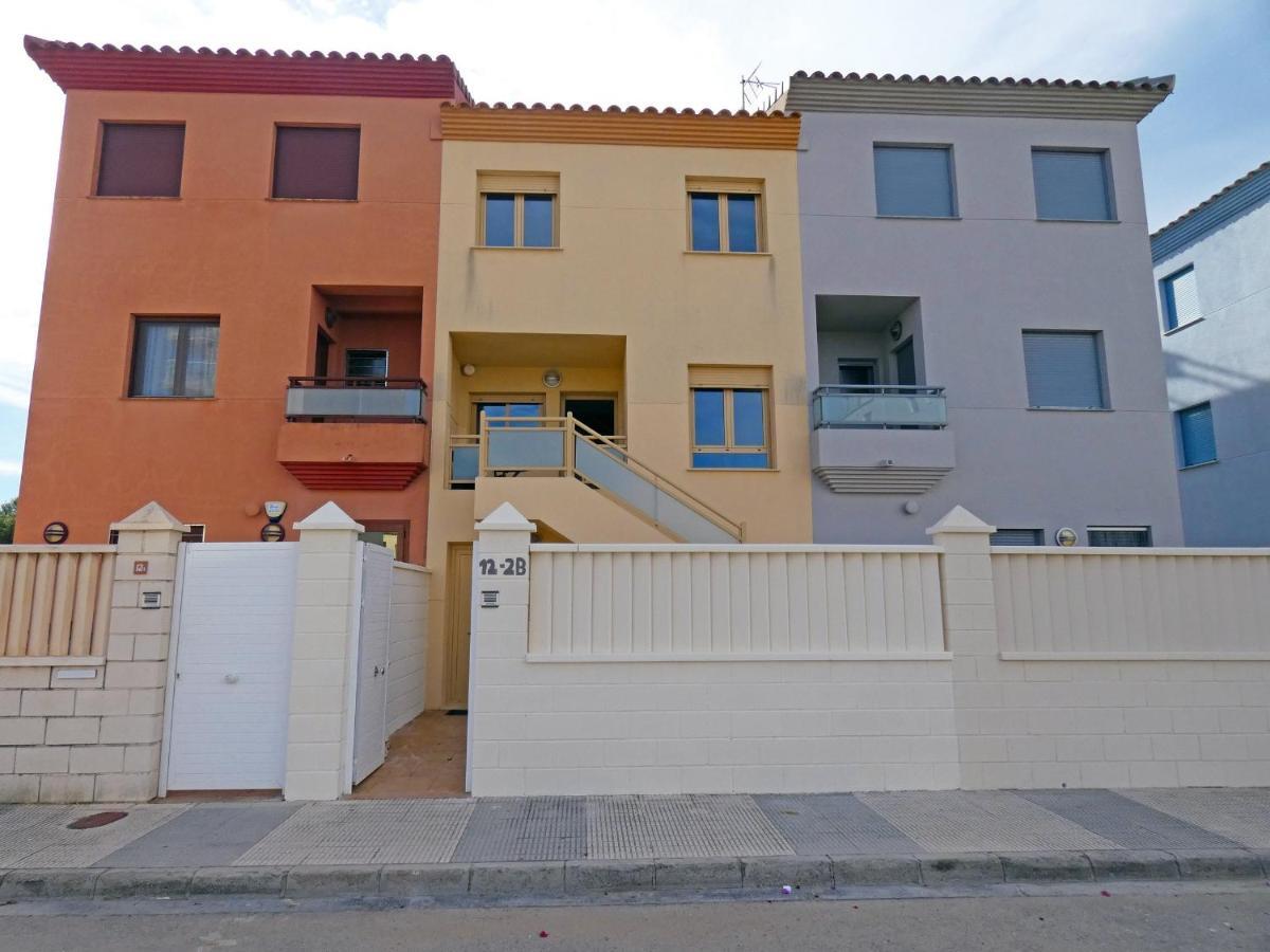 Anacasa Avinyo Sector 5 Ap121 Apartman Oliva Kültér fotó
